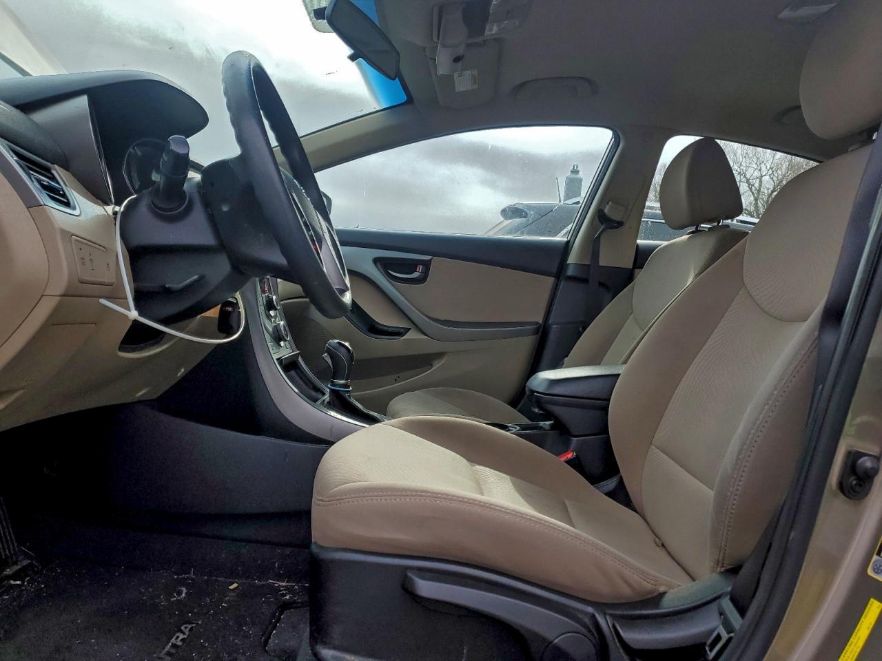 2014 Hyundai Elantra Se - Фото 7