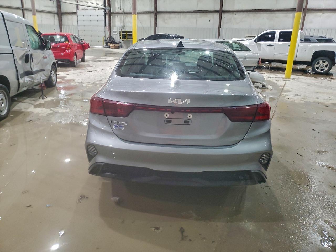 2024 Kia Forte Lx - Фото 6