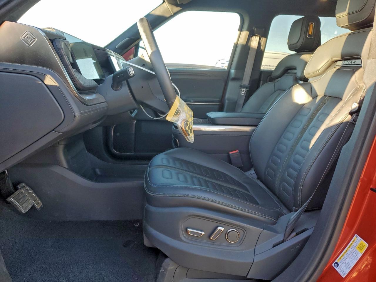 2023 Rivian R1S Adventure - Image 7
