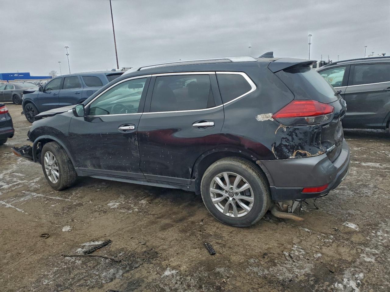 2018 Nissan Rogue S - Фото 2