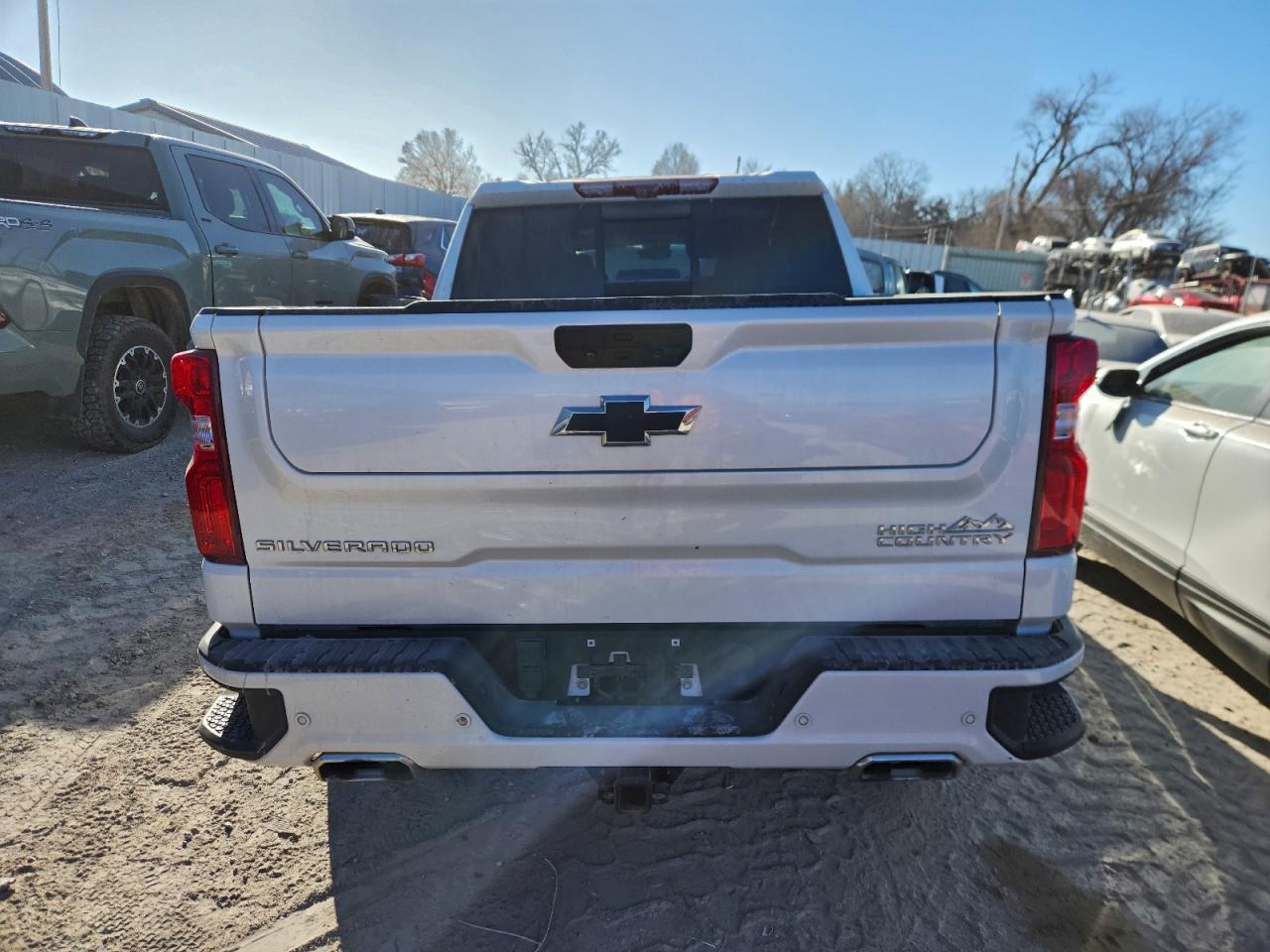 2024 Chevrolet Silverado K1500 High Country - Image 6