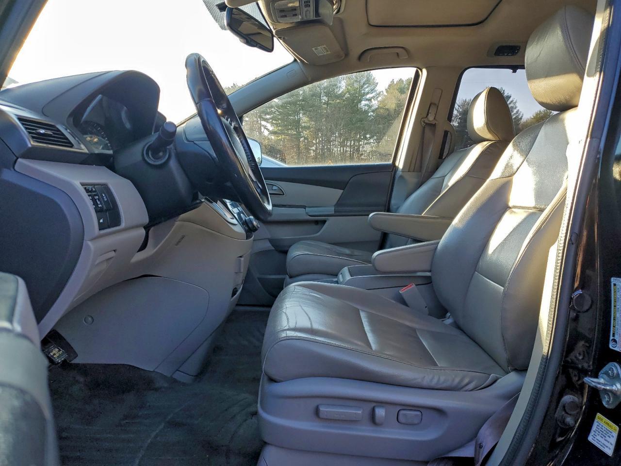 2013 Honda Odyssey Exl - Image 7