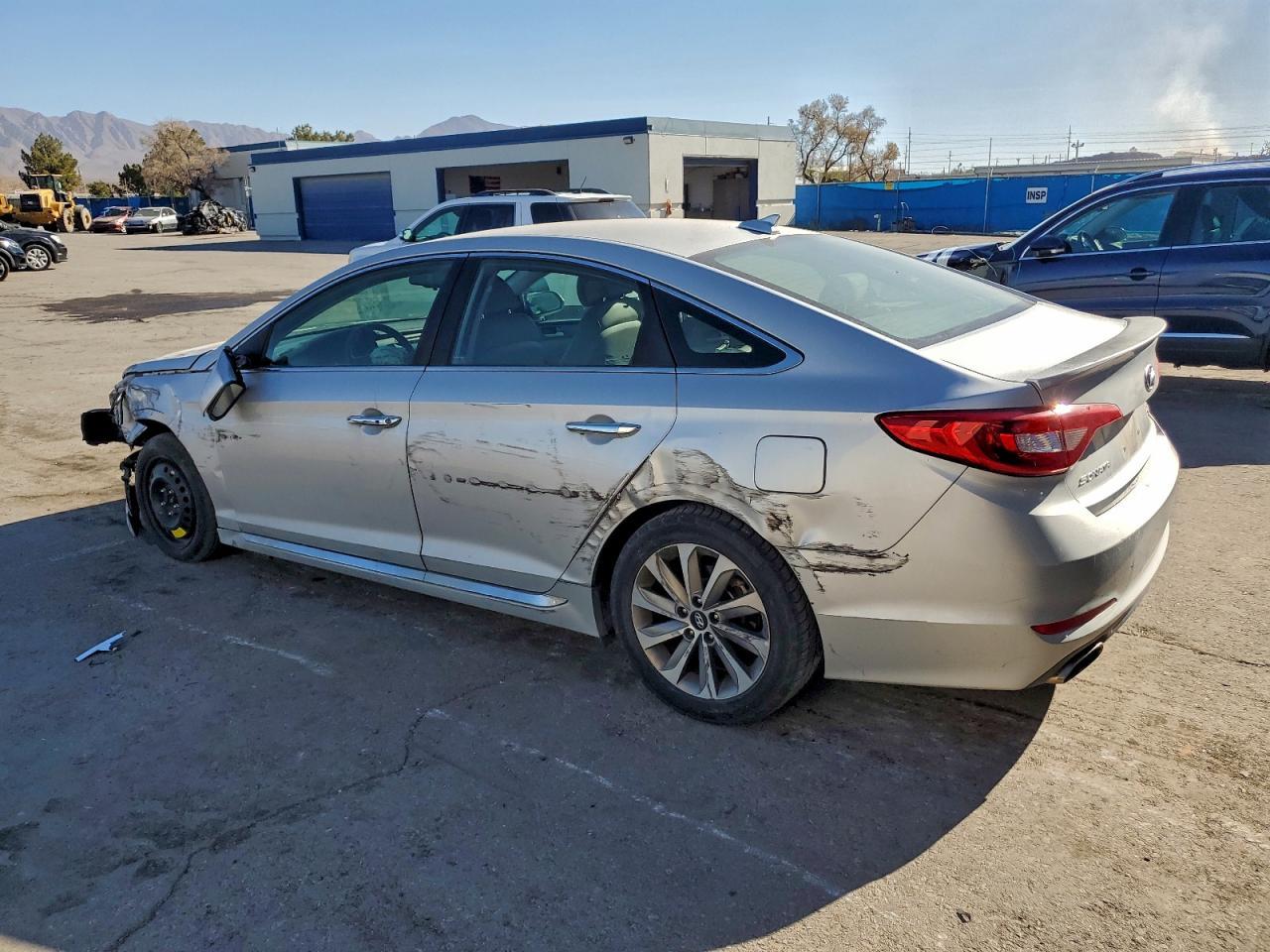 2016 Hyundai Sonata Sport - Image 2