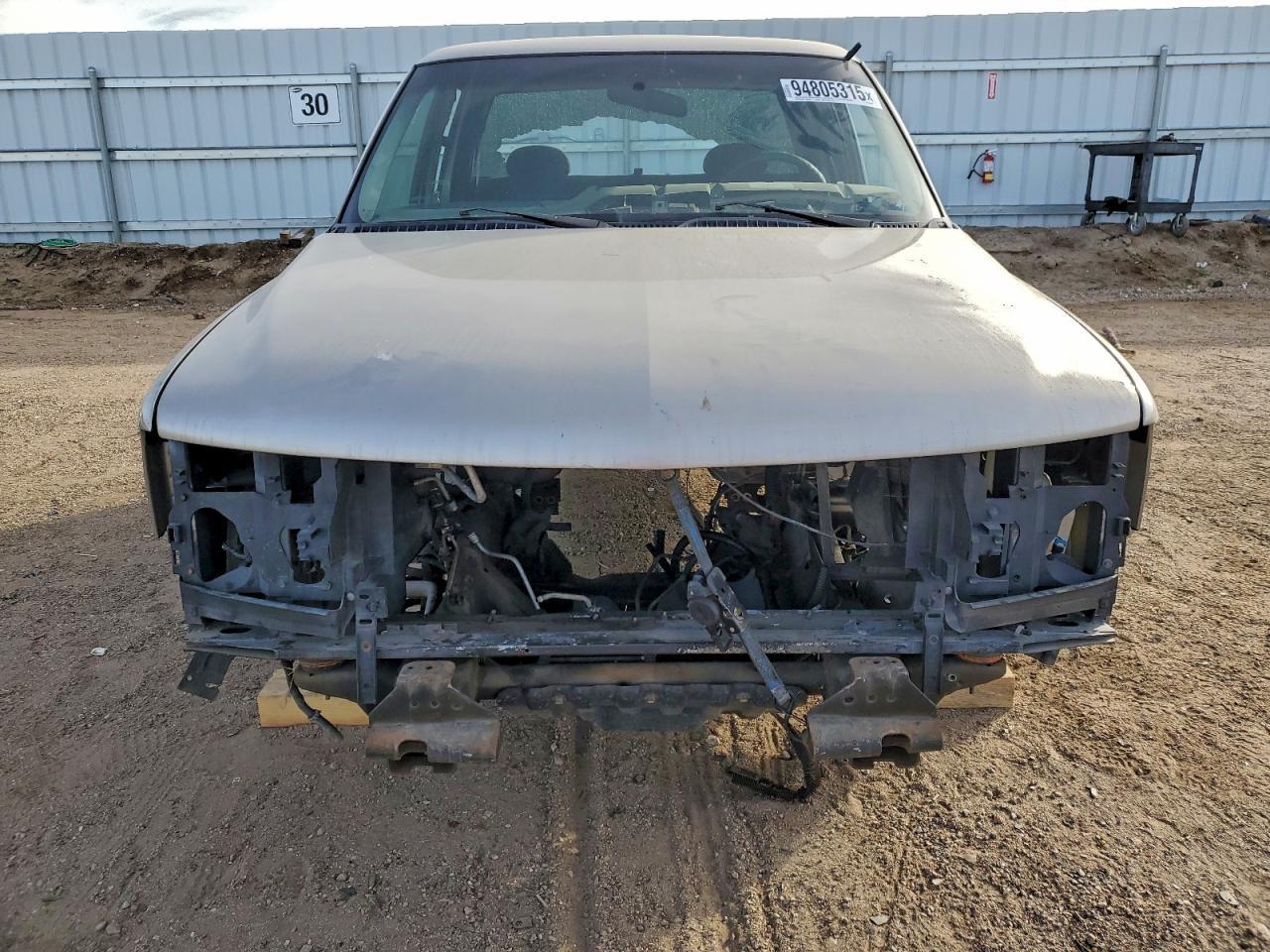 2002 Chevrolet Silverado C1500 - Image 5