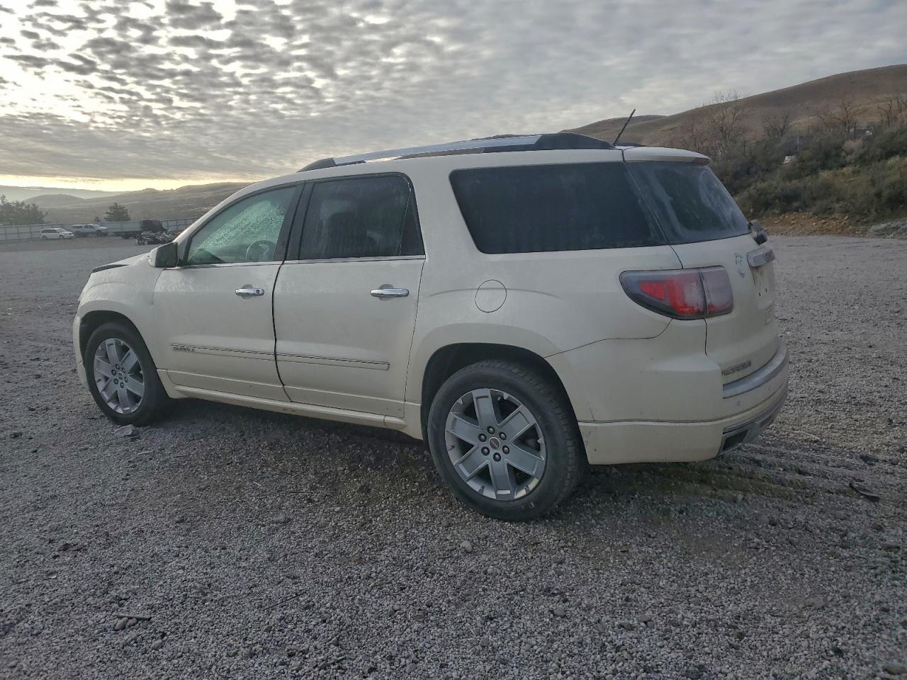 2014 GMC Acadia Denali - Фото 2