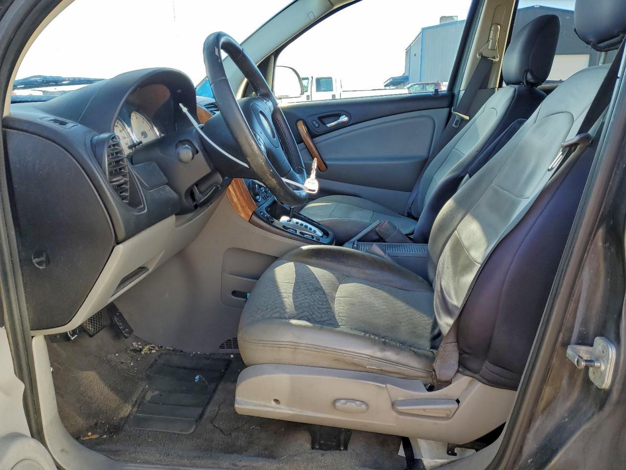2006 Saturn Vue - Image 7