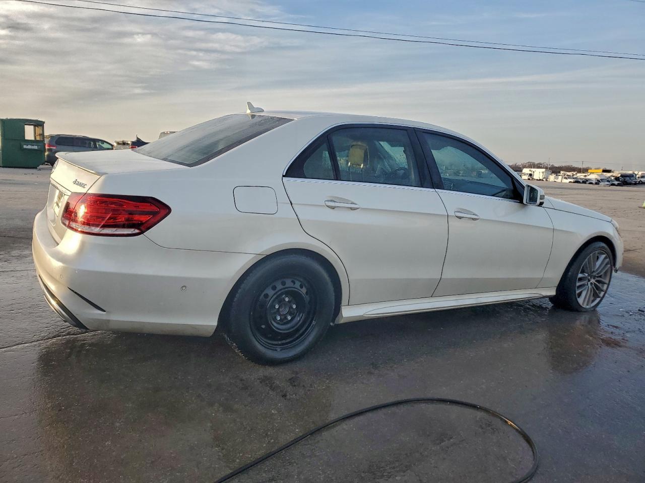 2014 Mercedes-Benz E 350 4Matic - Image 3