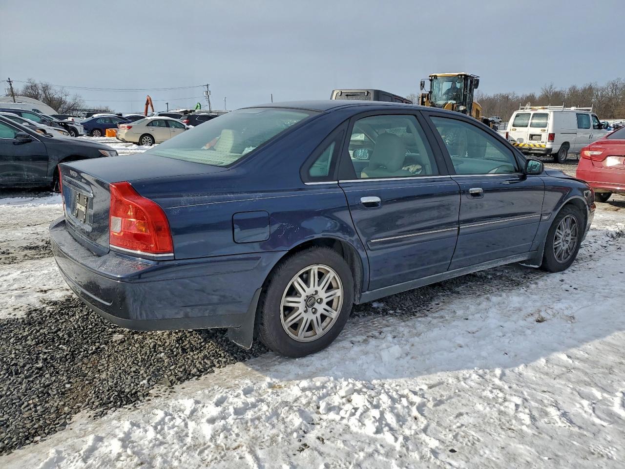 2004 Volvo S80 2.5T - Image 3