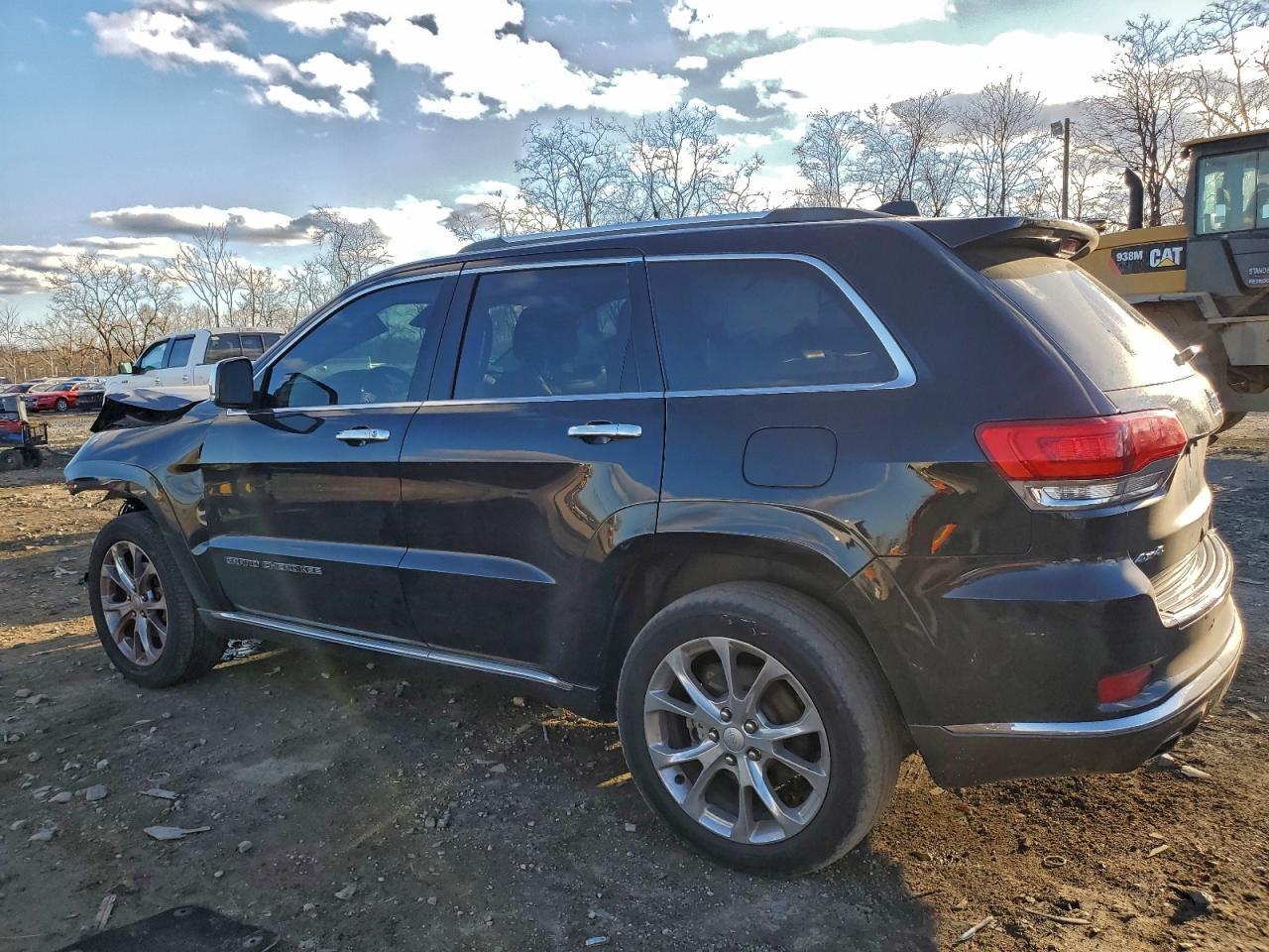 2020 Jeep Grand Cherokee Summit - Фото 2