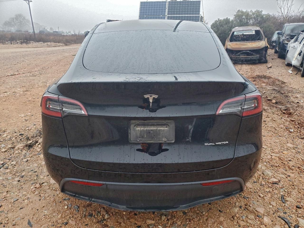 2024 Tesla Model Y - Фото 6