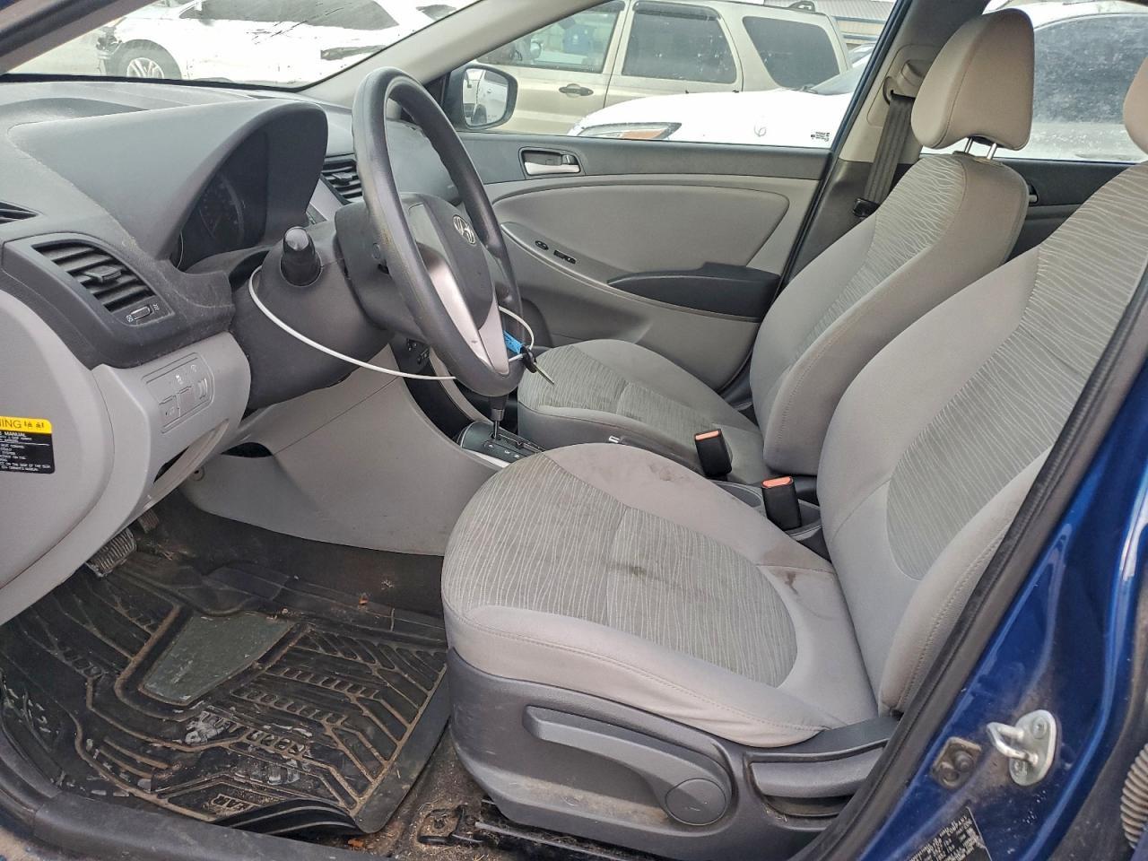 2015 Hyundai Accent Gls - Image 7