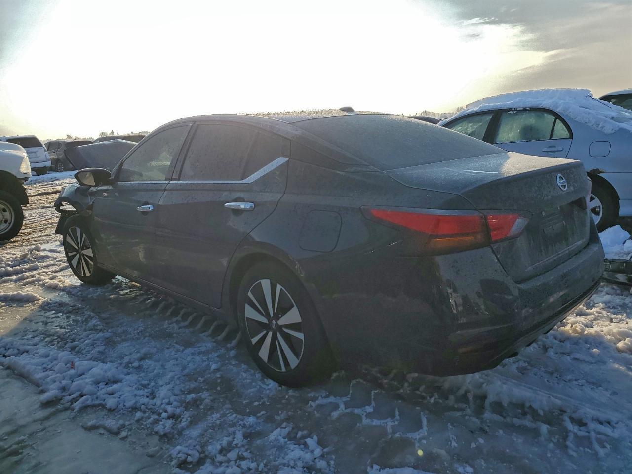 2019 Nissan Altima Sl - Фото 2