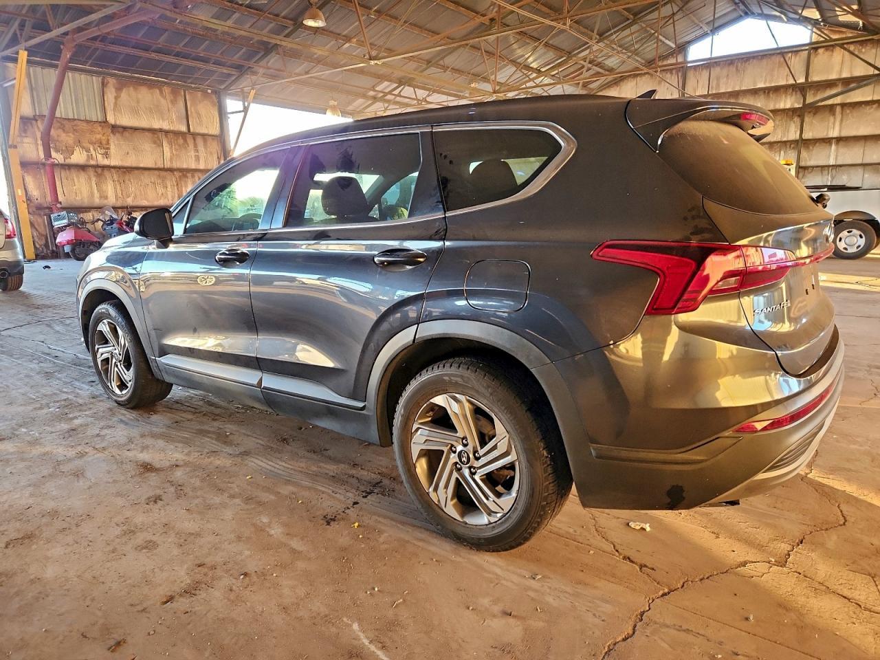 2021 Hyundai Santa Fe Se - Фото 2