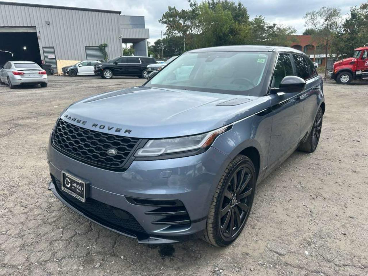 2020 Land Rover Range Rover Velar R-Dynamic S - Image 2
