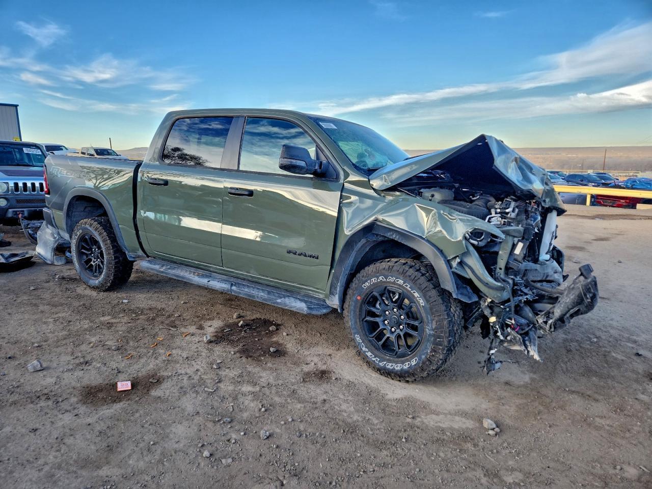 2026 Ram 1500 Rebel - Фото 4