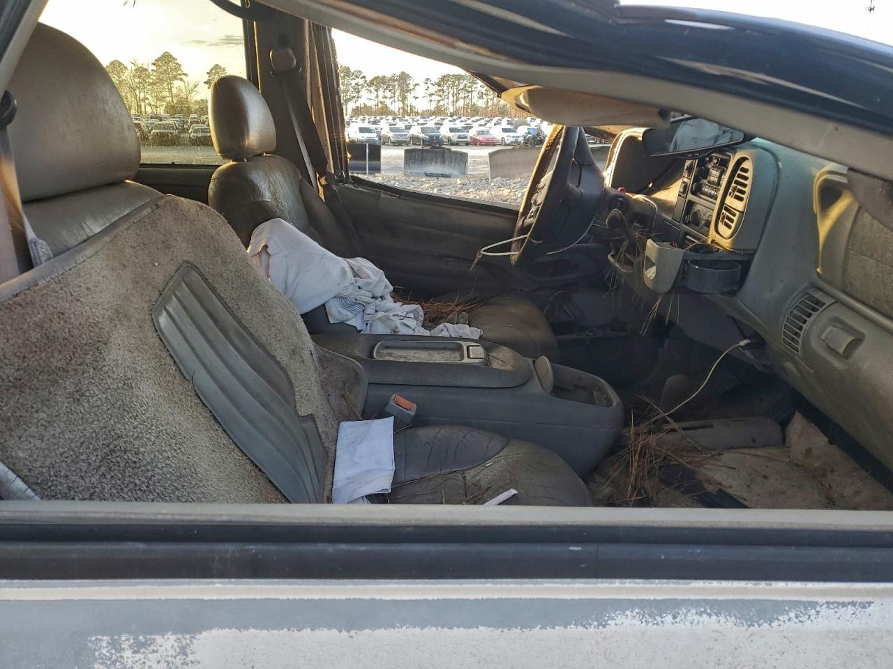 1999 Chevrolet Tahoe K1500 - Image 7