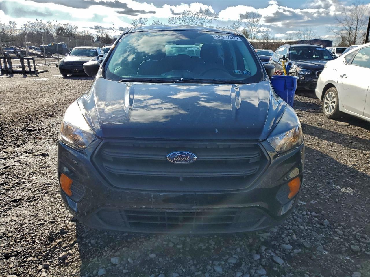 2019 Ford Escape S - Фото 5