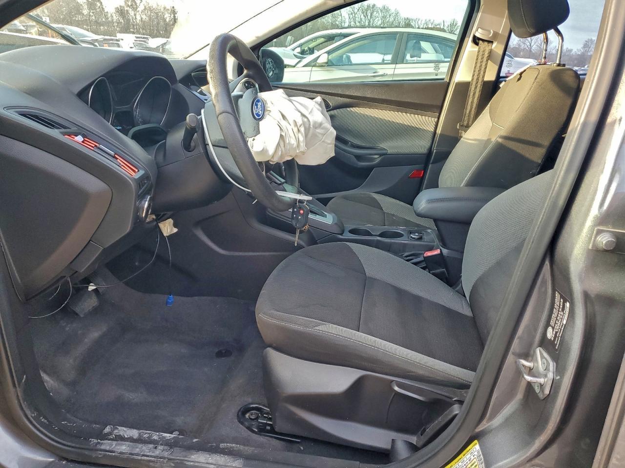 2012 Ford Focus Se - Фото 7