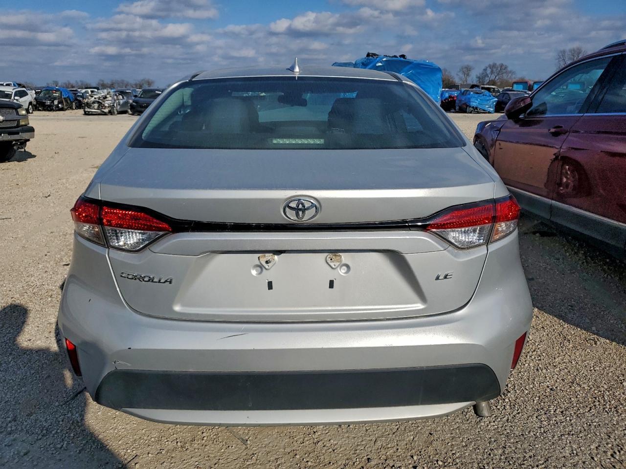 2020 Toyota Corolla Le - Фото 6