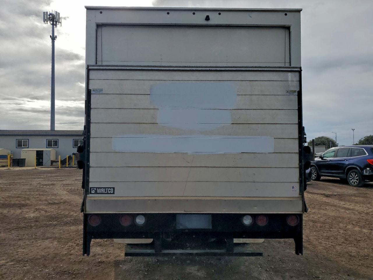 2023 Isuzu Npr Box Truck - Image 6