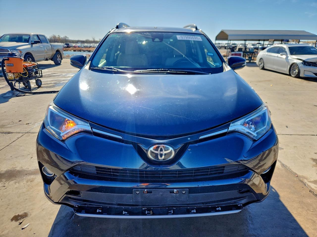 2017 Toyota Rav4 Xle - Фото 5