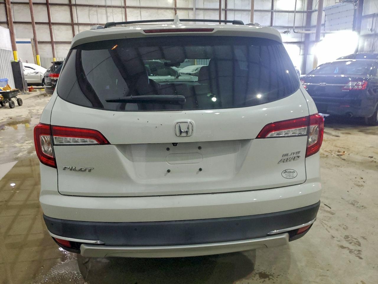 2020 Honda Pilot Elite - Фото 6