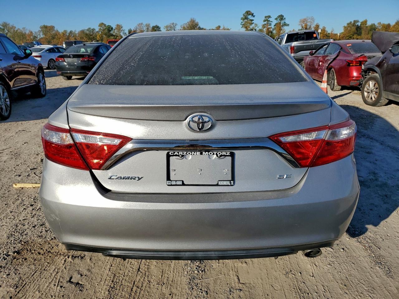 2016 Toyota Camry Le - Image 6