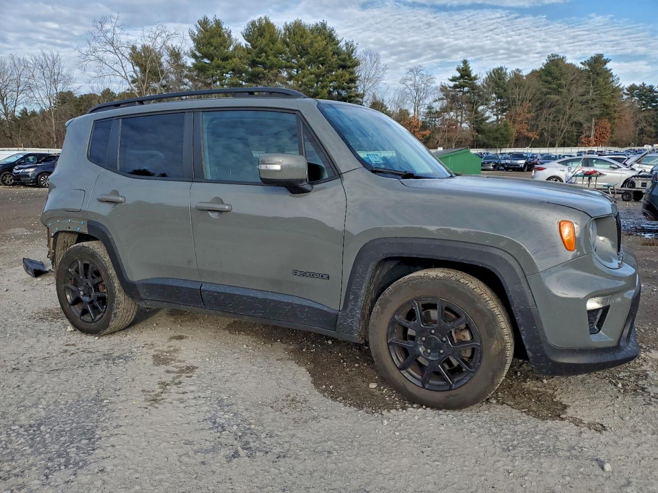 2020 Jeep Renegade Latitude - Фото 4