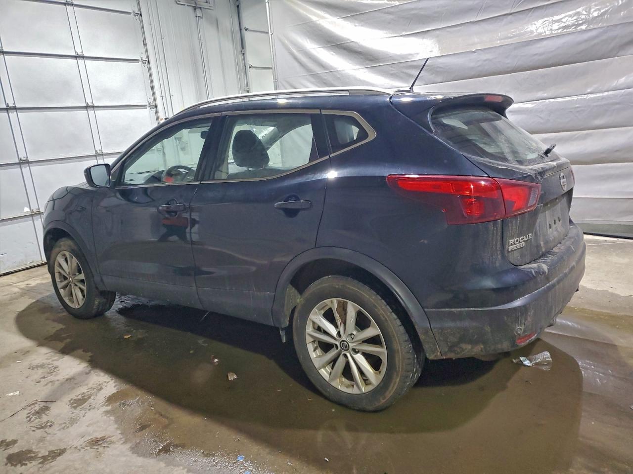 2019 Niss Rogue Sport S - Image 2