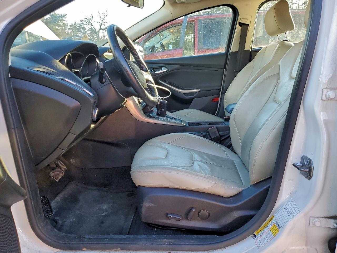 2016 Ford Focus Titanium - Image 7