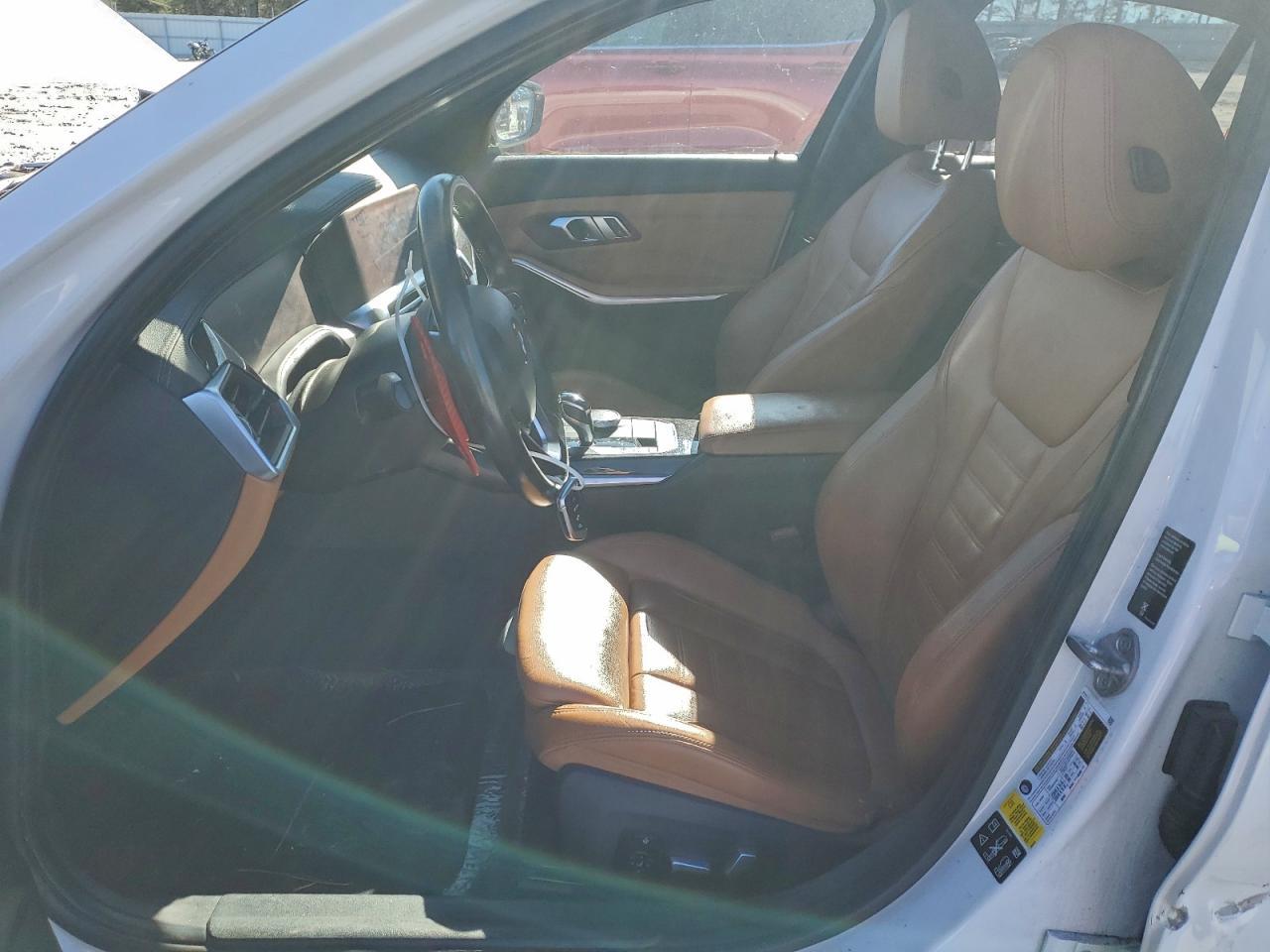 2020 BMW 330Xi - Image 7