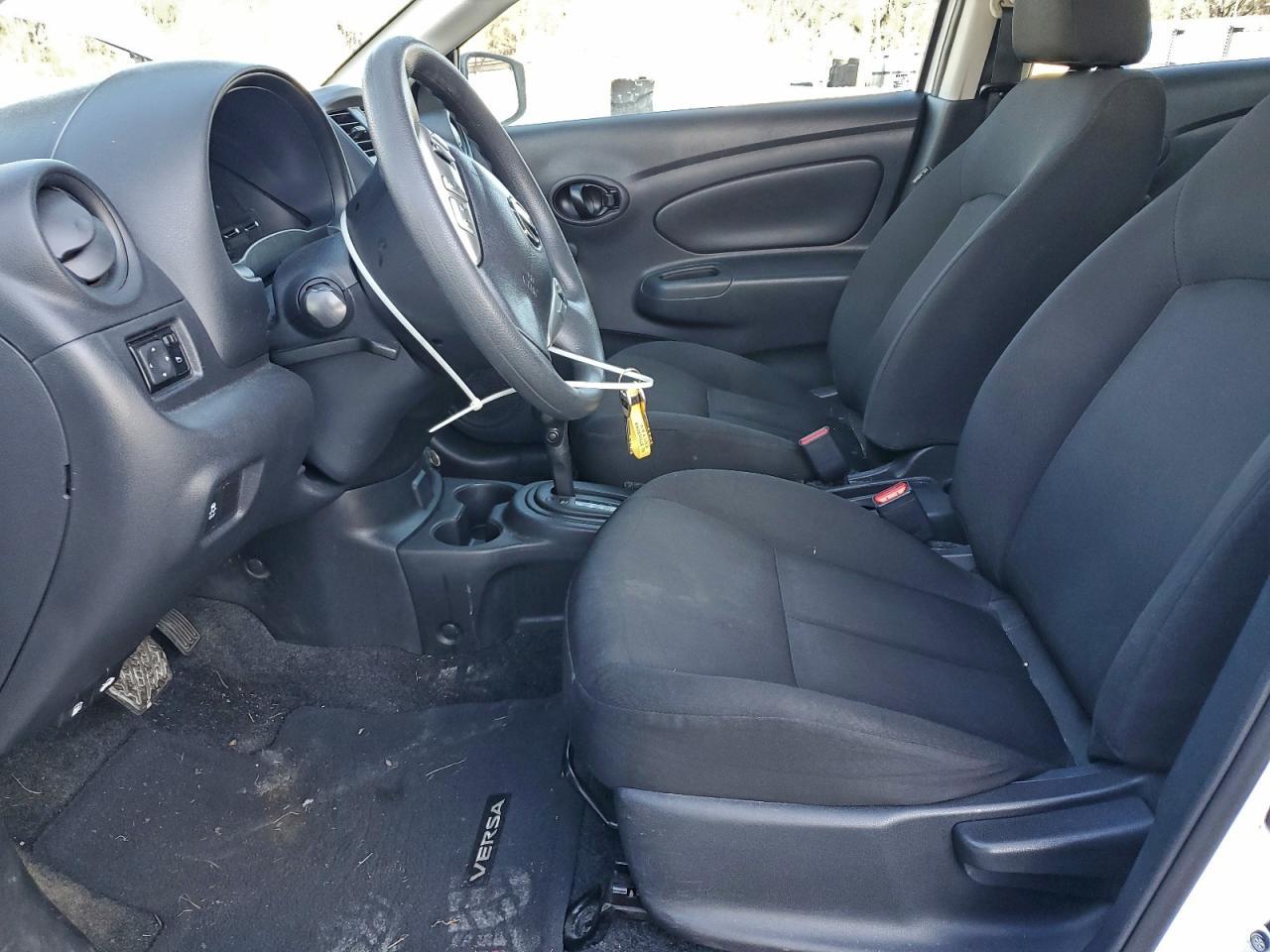 2018 Nissan Versa S - Фото 7