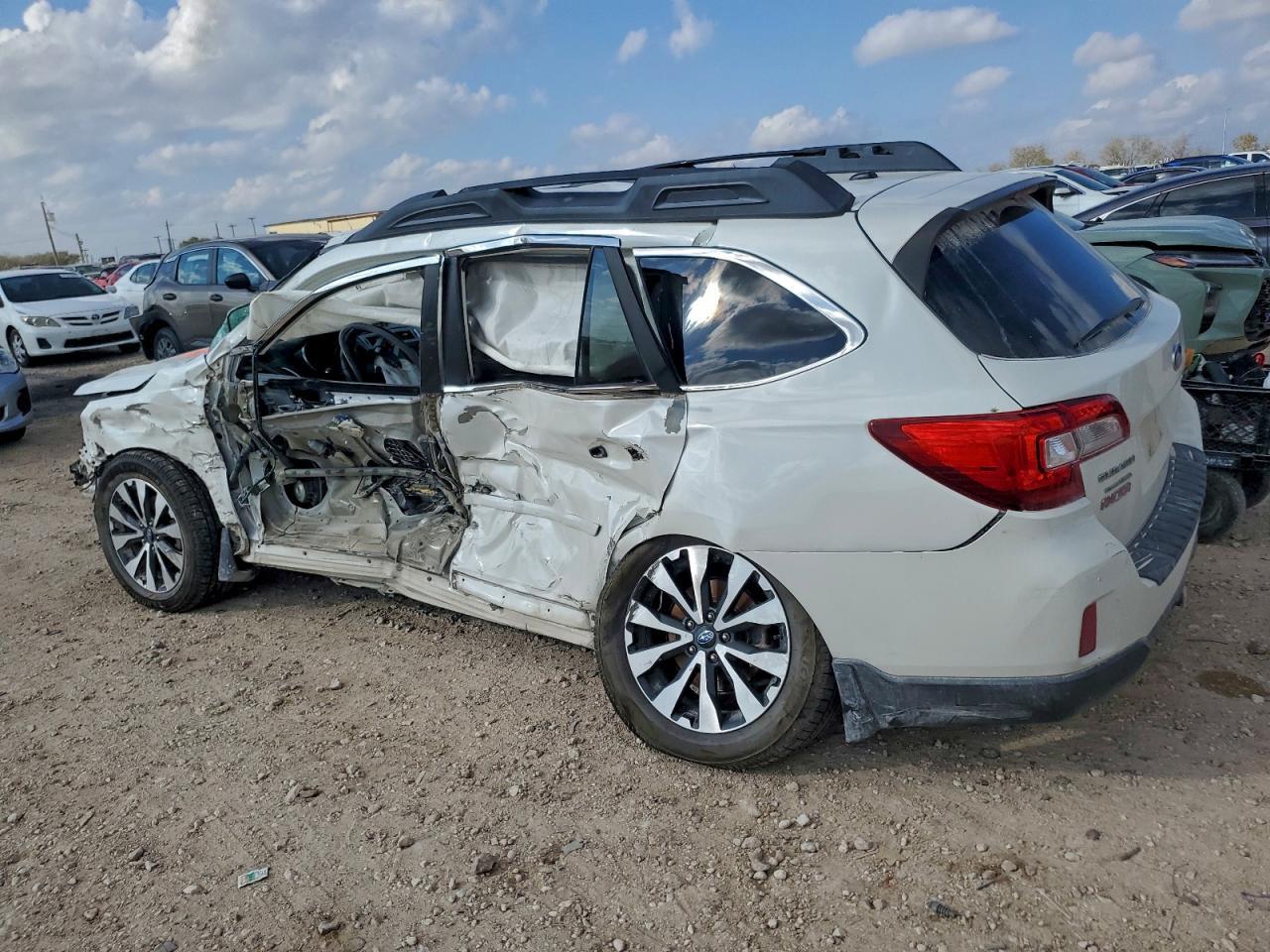 2015 Subaru Outback 2.5I Limited - Image 2