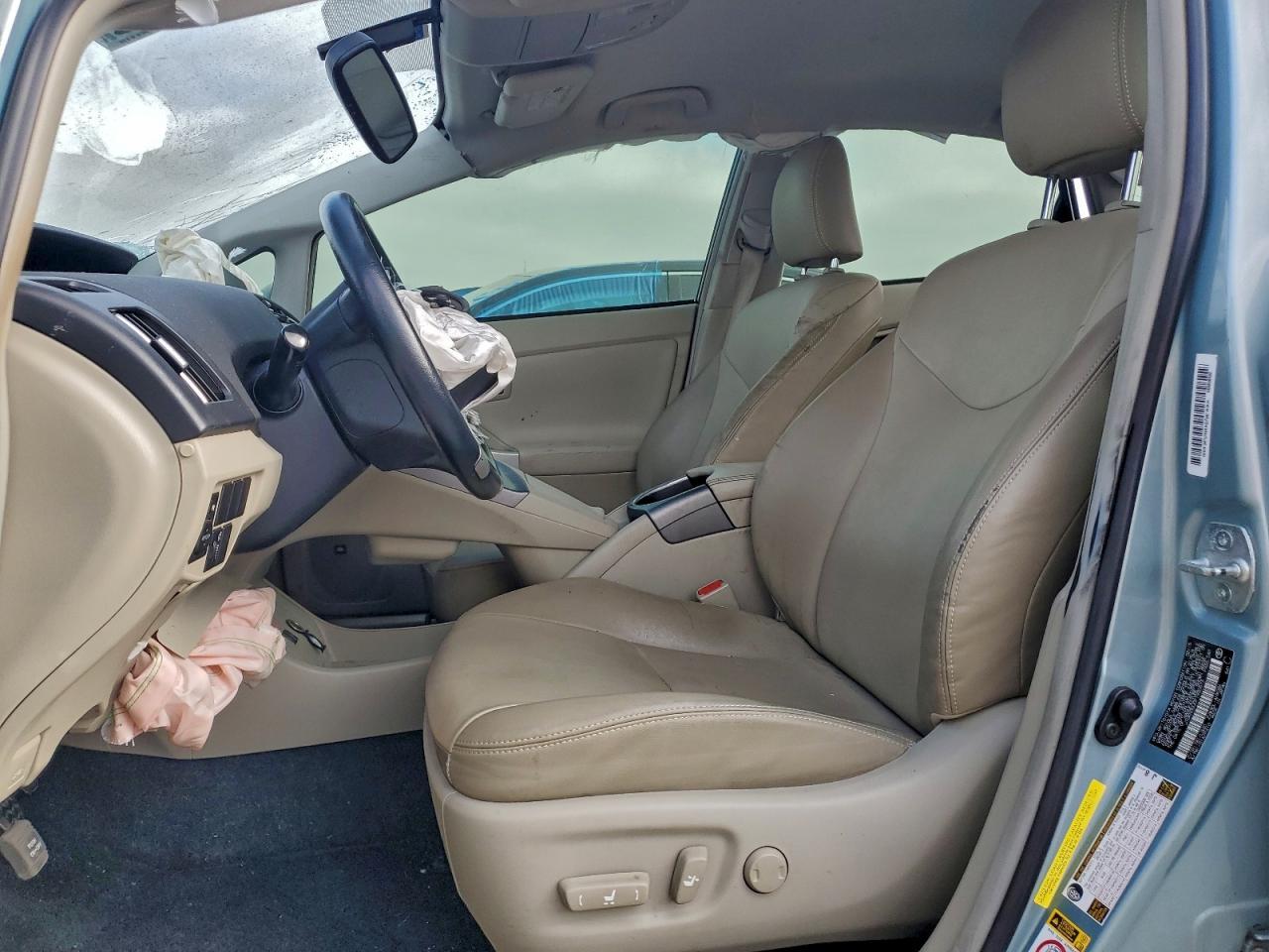 2015 Toyota Prius - Image 7