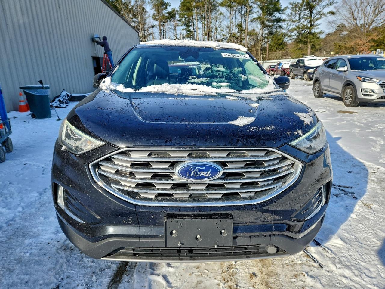 2022 Ford Edge Titanium - Image 5
