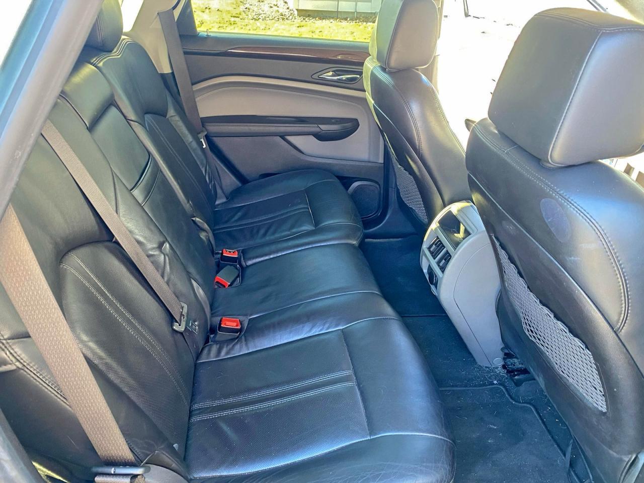 2011 Cadillac Srx Luxury Collection - Image 6