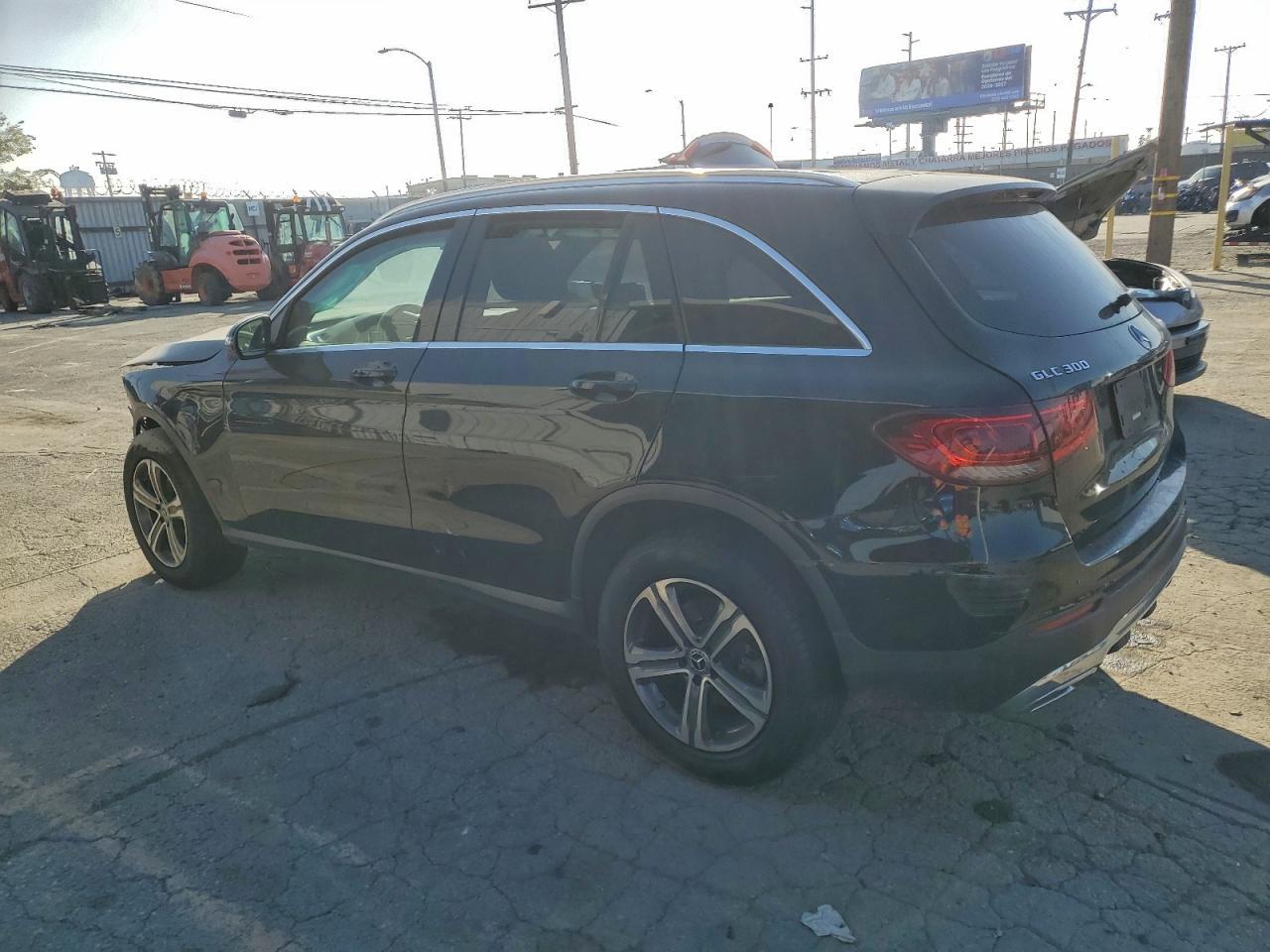 2020 Mercedes-Benz Glc 300 4Matic - Image 2