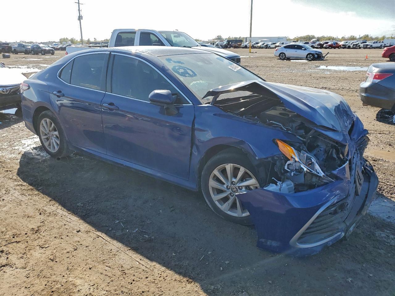 2024 Toyota Camry Le - Image 4