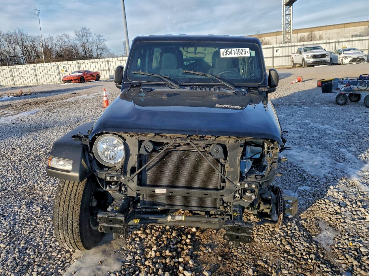 2021 Jeep Wrangler Unlimited Sport - Фото 5
