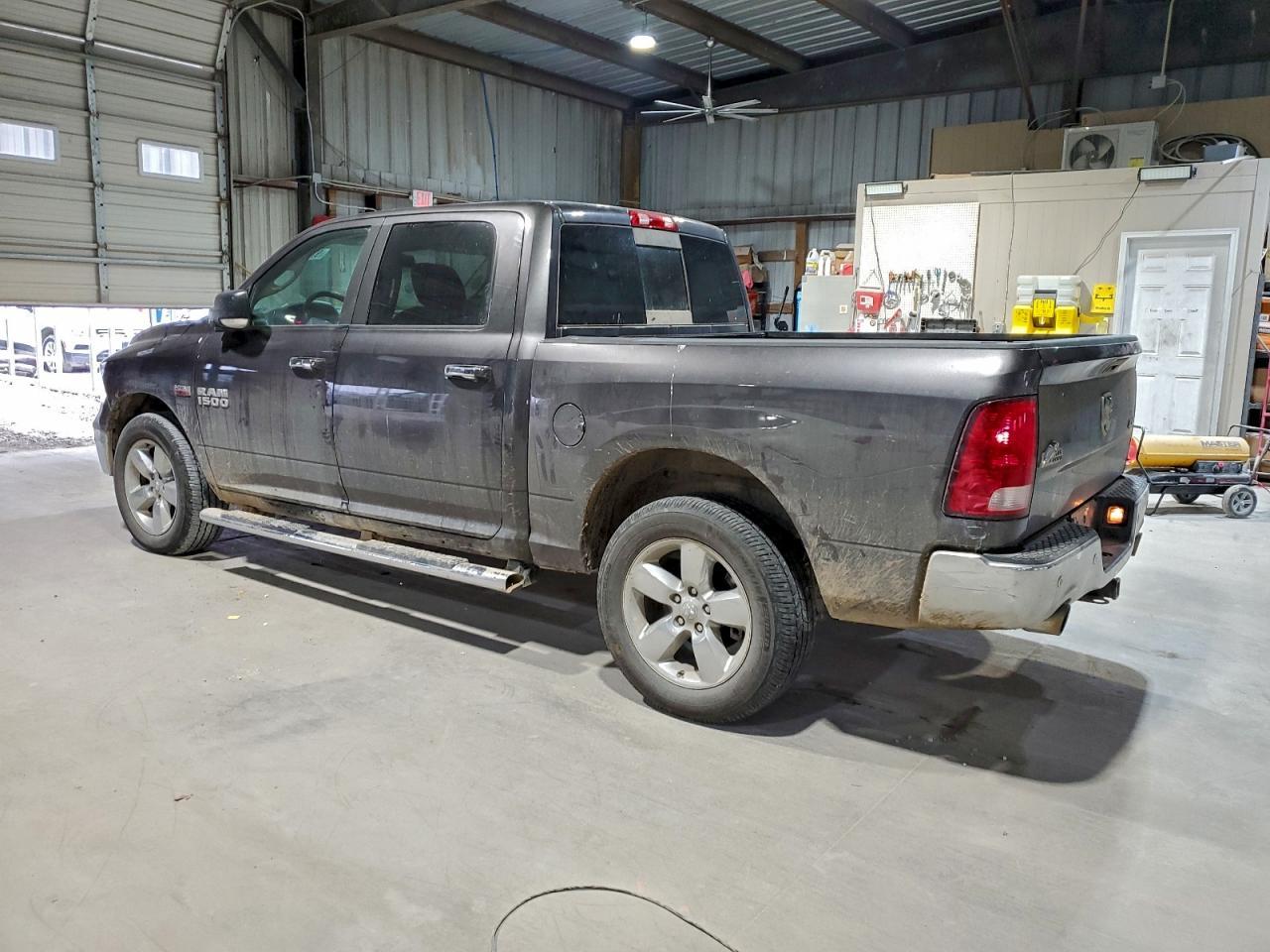 2016 Ram 1500 Slt - Image 2