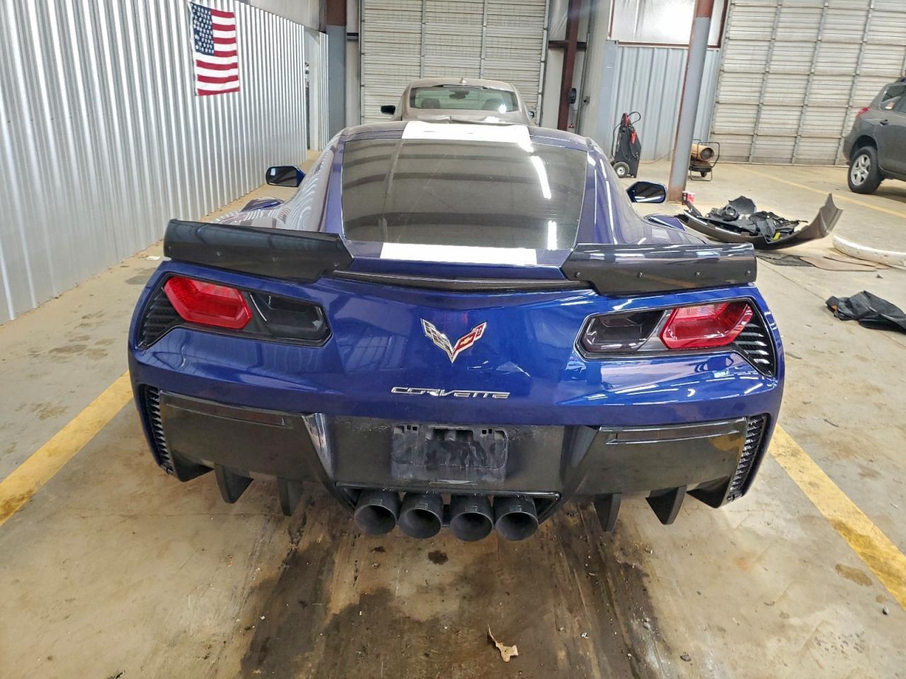 2017 Chevrolet Corvette Stingray 2Lt - Фото 6