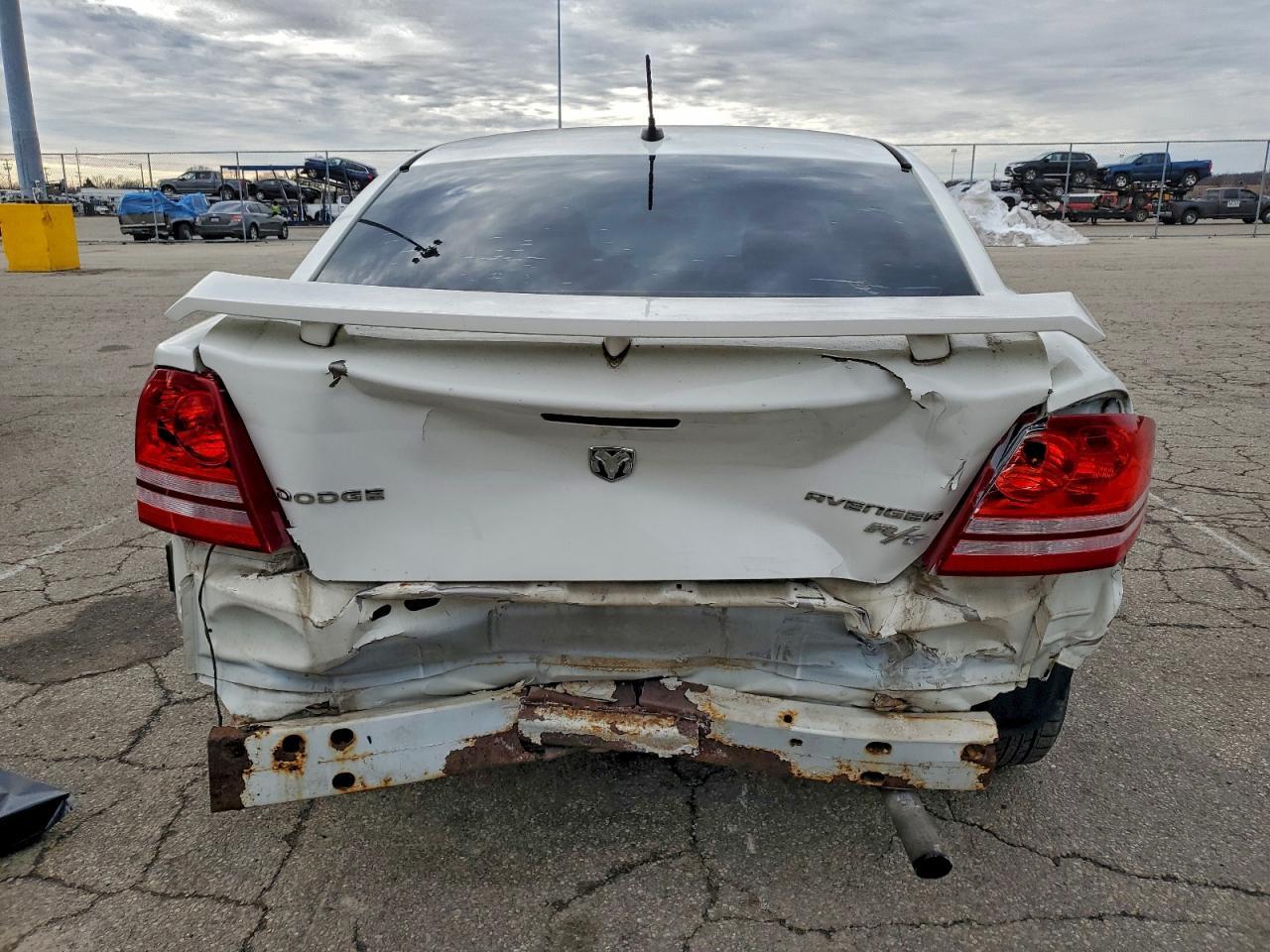 2010 Dodge Avenger R/T - Фото 6