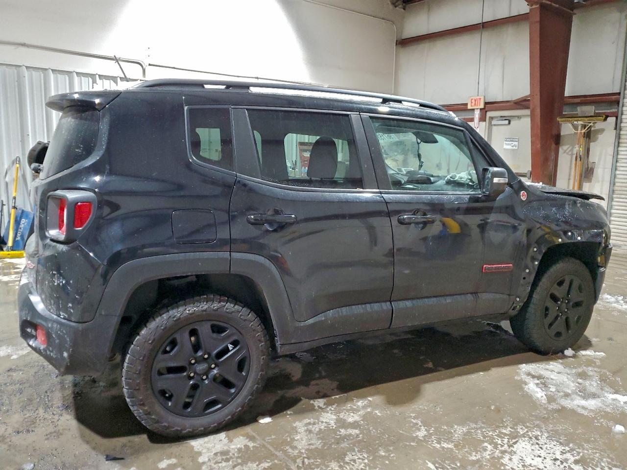 2018 Jeep Renegade Trailhawk - Фото 3