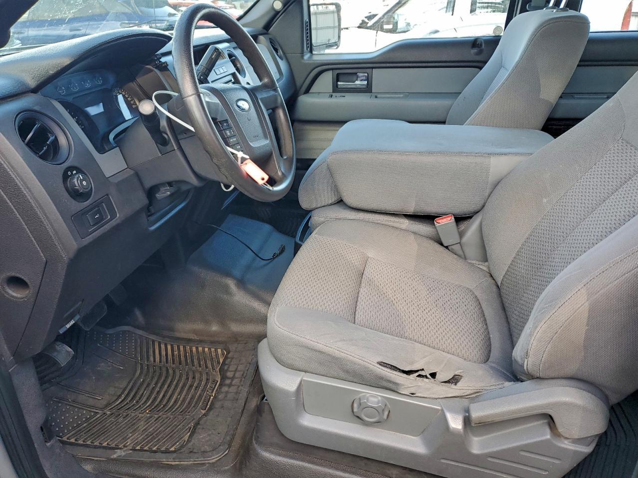 2014 Ford F150 Super Cab - Фото 7