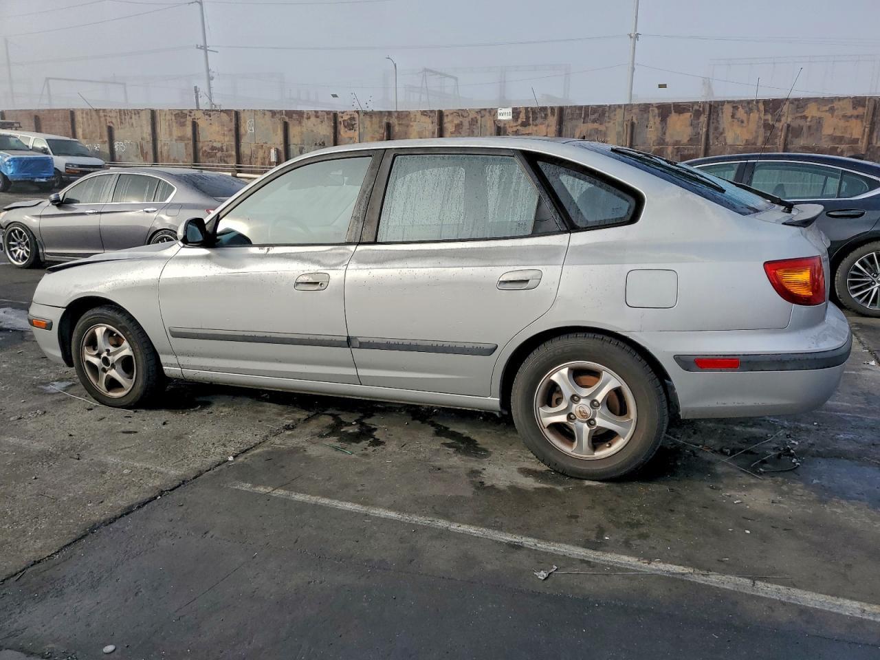 2003 Hyundai Elantra Gls - Фото 2