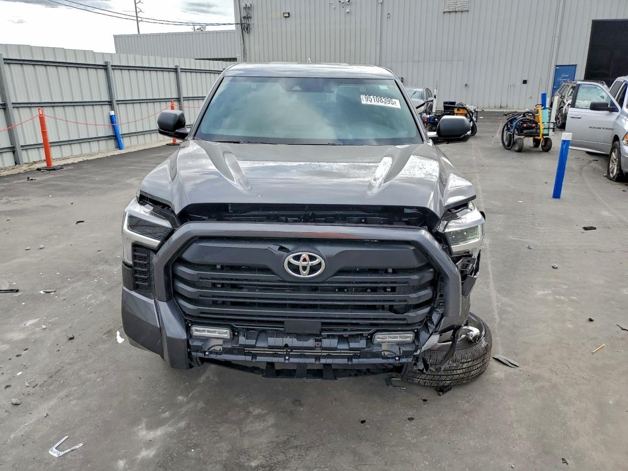 2026 Toyota Tundra Crewmax Sr - Фото 5