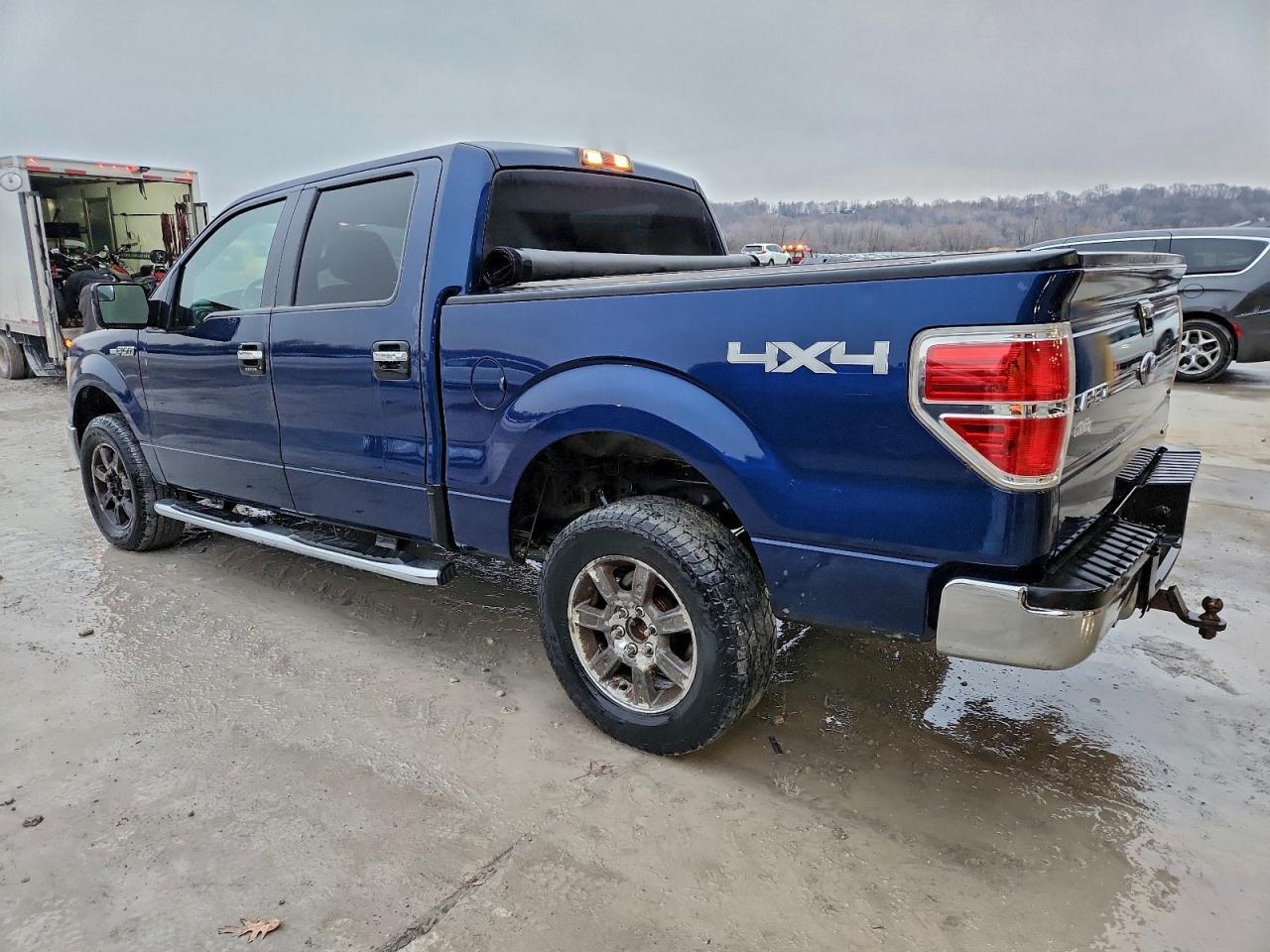 2011 Ford F150 Supercrew - Image 2