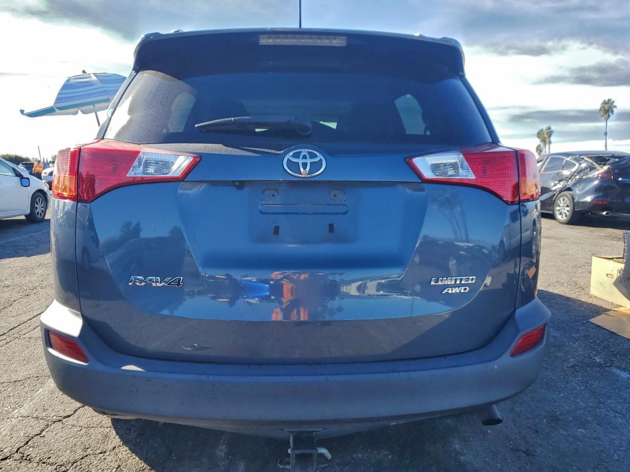 2014 Toyota Rav4 Limited - Image 6
