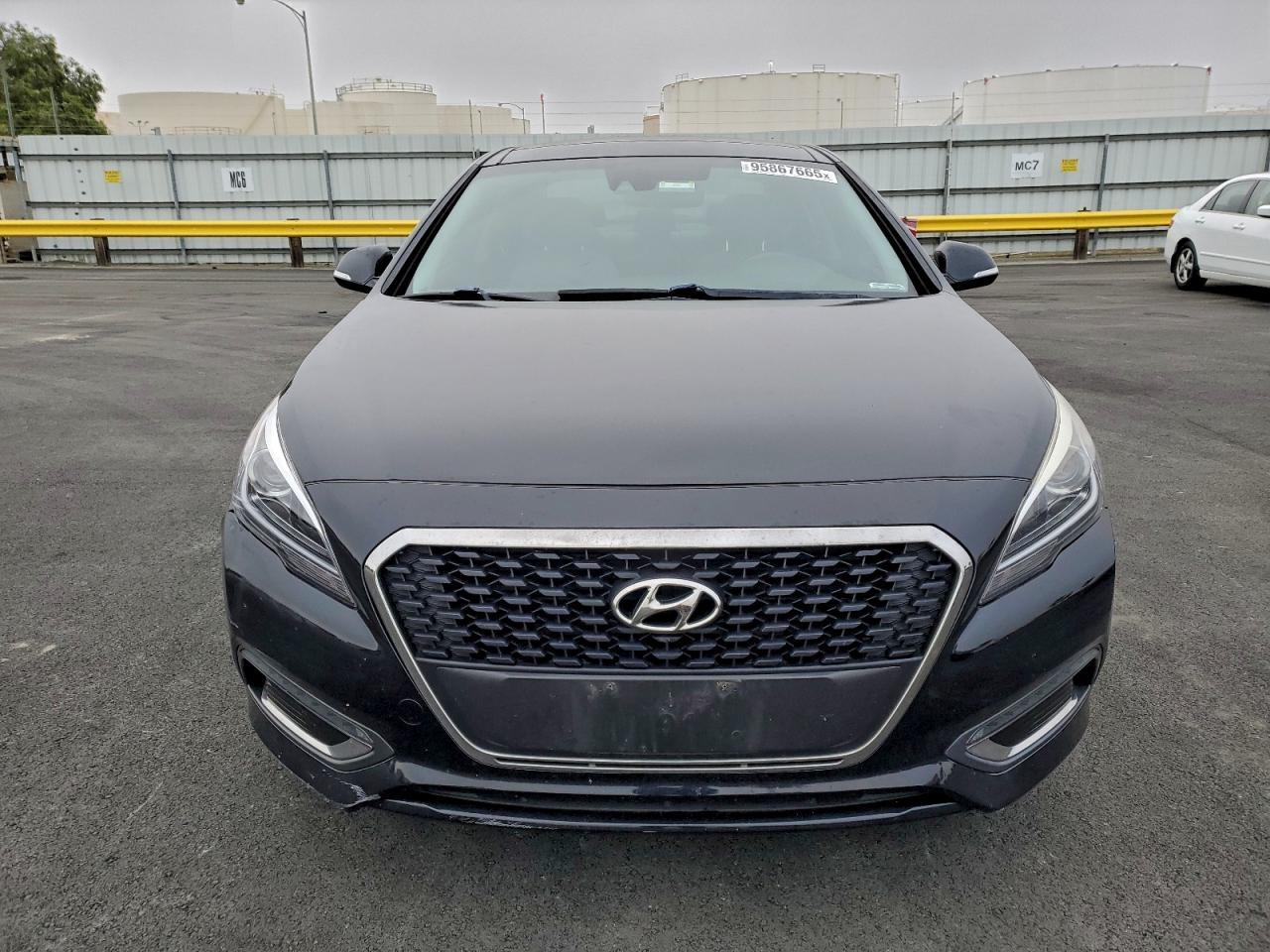 2016 Hyundai Sonata Hybrid - Фото 5