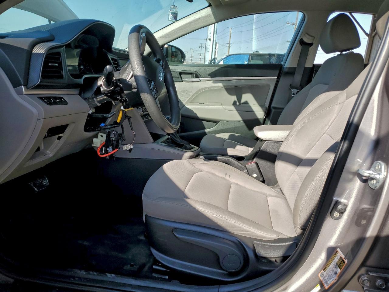 2020 Hyundai Elantra Sel - Фото 7